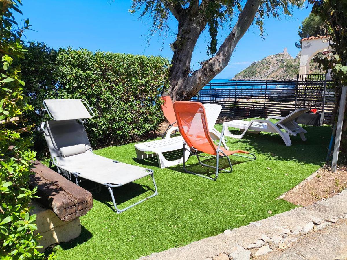 Casa Sulla Spiaggia Villa Eléftheria in Torre Colonna-Sperone, Altavilla Milicia
