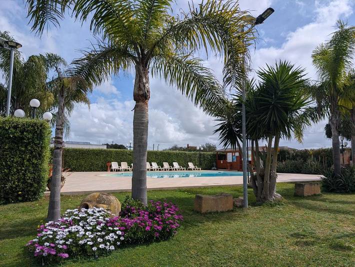 Camping für 3 Personen, mit Garten und Pool auf Sizilien - 2