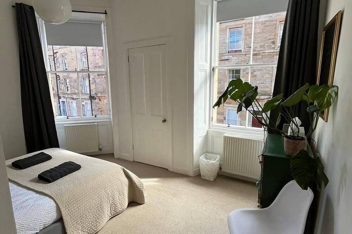 Appartamento intero, Bright 2 bedroom 1st floor flat near The Meadows in Edimburgo, Lothian