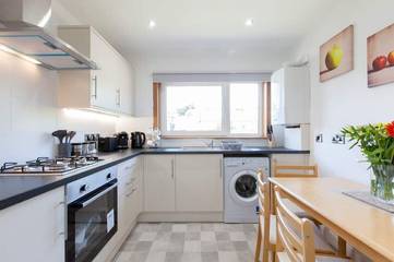 Apartment for 4 People in Dunfermline, Fife region, Photo 1