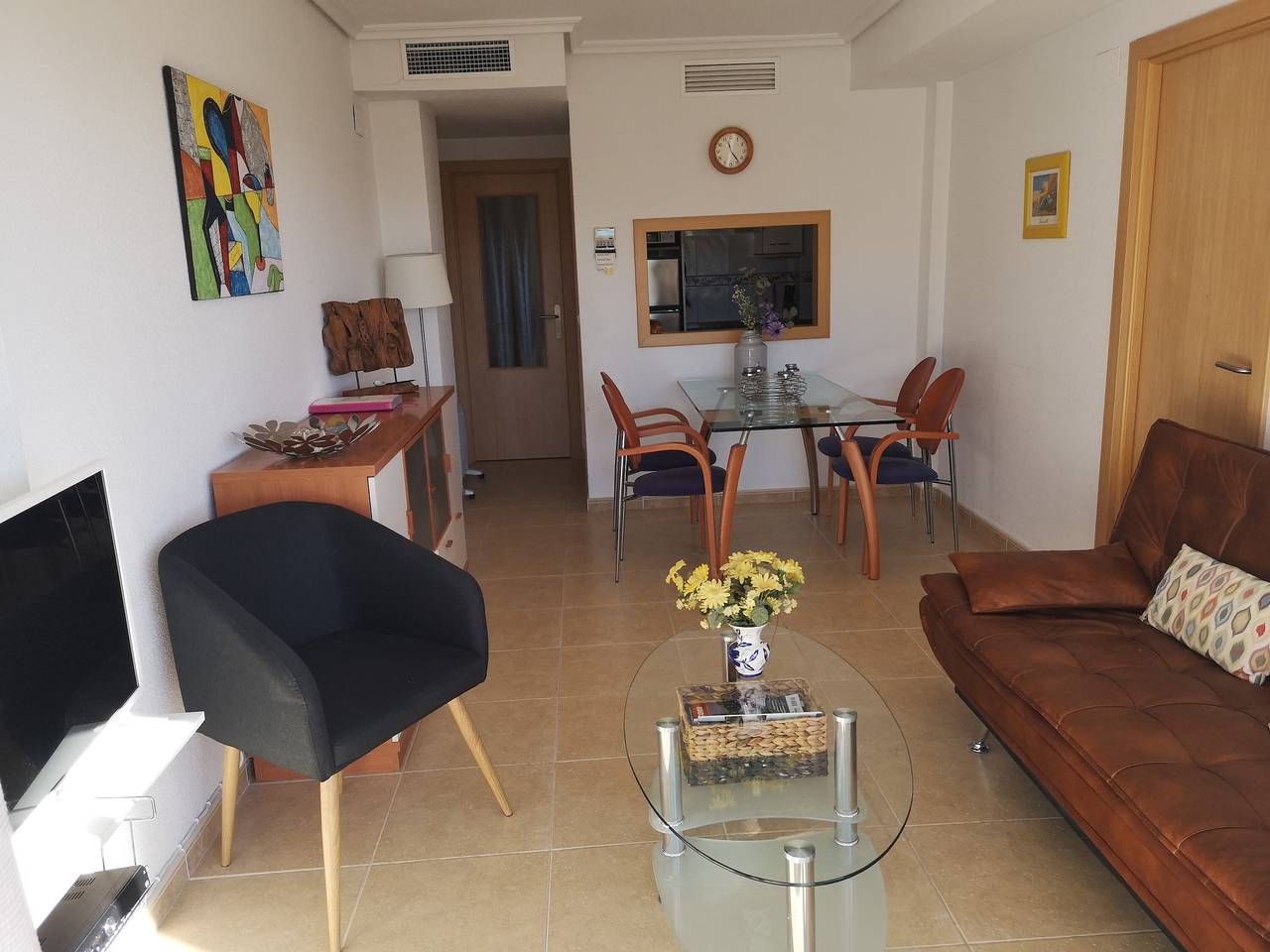 Apartamento inteiro, Apartamento Sol y Mar Playa, Grande Terraço Frente à Praia e Piscina Comum in La Merced, El Campello