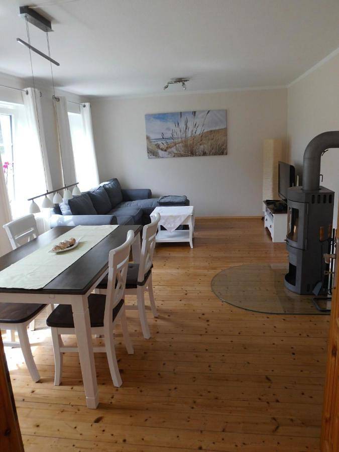Ferienhaus für 6 Personen, mit Terrasse und Garten sowie Ausblick in Süsel - 4