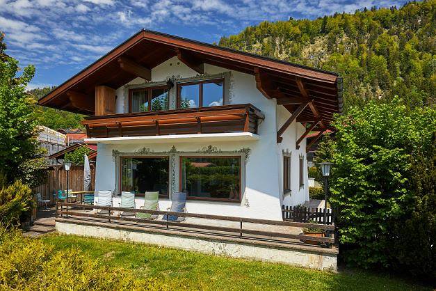 Haus Almrose - Ferienwohnung 150 qm mit Balkon in Reit im Winkl, Bayerische Alpen