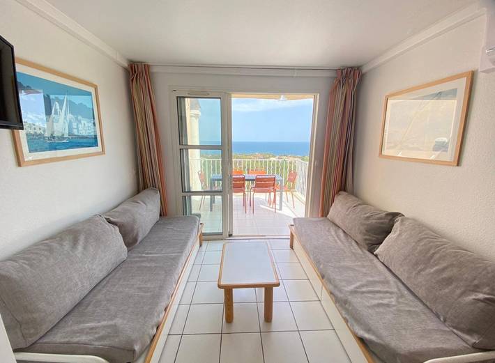 Appartement de vacances pour 4 personnes, avec piscine et terrasse