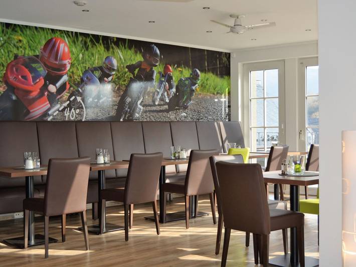 Hotel für 2 Personen, mit Terrasse an der Mosel - 3