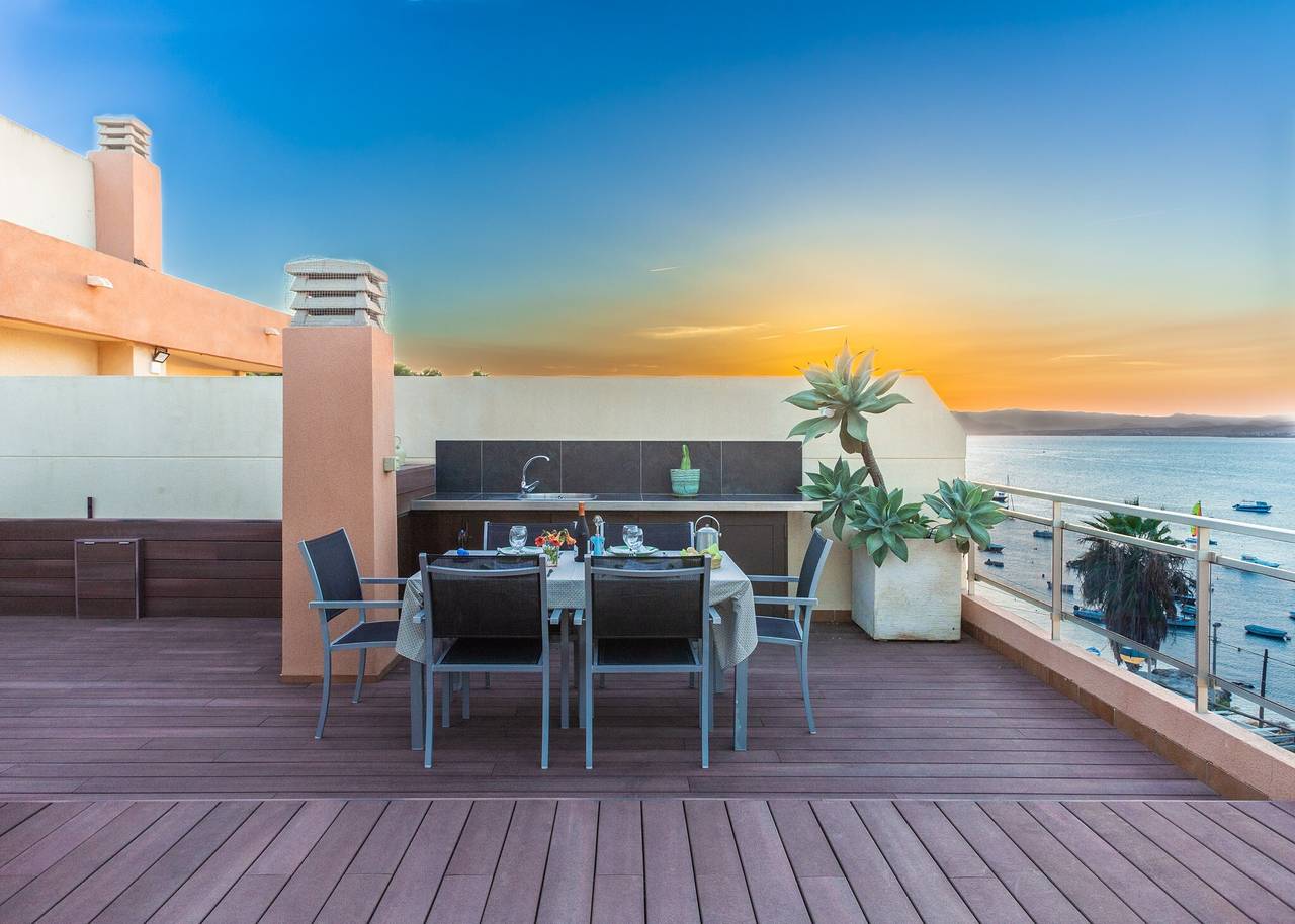 Impresionante Ático de Lujo con Vistas al Mar, Wi-Fi y Aire Acondicionado in Cartagena, Costa Cálida