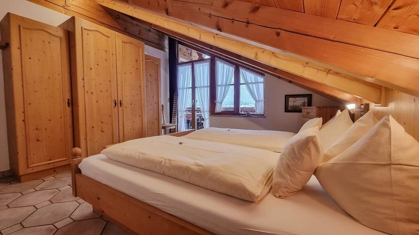 Ferienwohnung für 4 Personen, mit Balkon und Ausblick im Mittenwald - 2