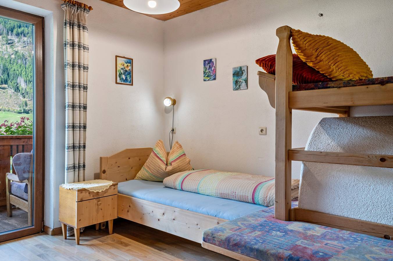 Ganze Wohnung, Ferienwohnung "Glocklechnhof Sternenhimmel" mit Bergblick, Balkon & Wlan in Steinhaus (Ahrntal), Ahrntal