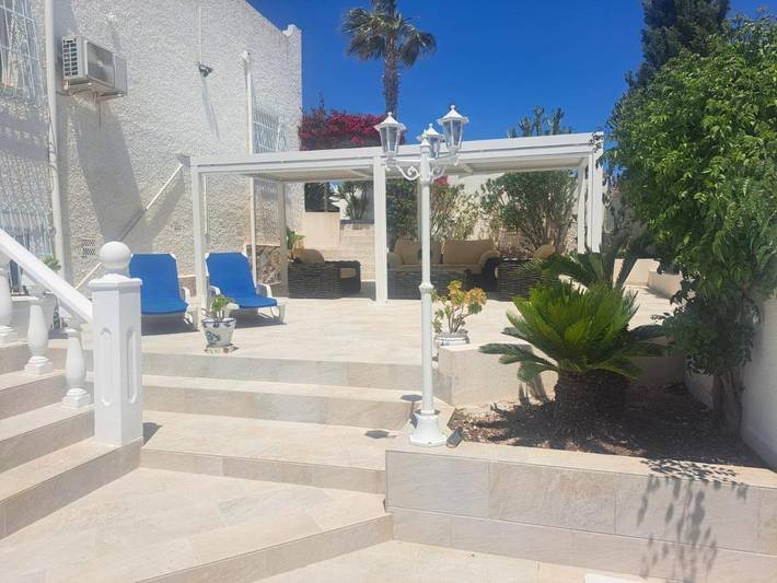 Casa rural para 6 personas, con Balcón y Terraza además de Jardín y Piscina en San Miguel de Salinas - 3