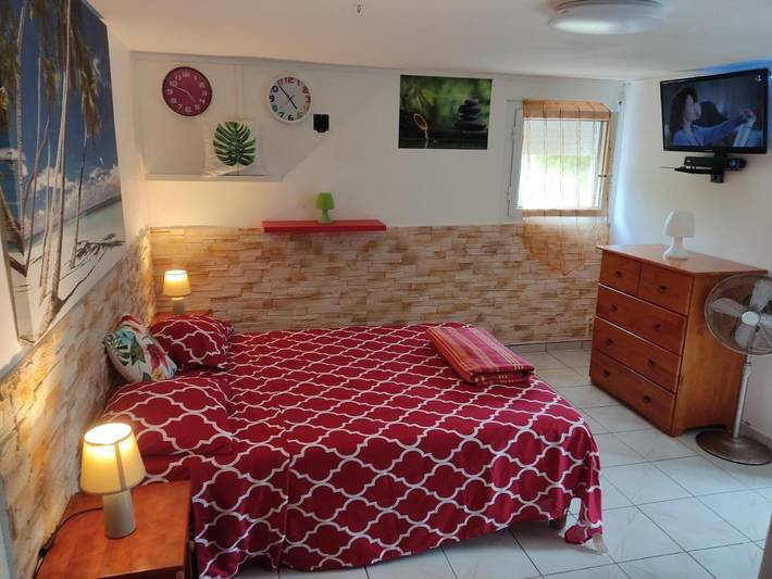 Gîte pour 3 personnes, avec jardin, animaux acceptés dans Fort Fleur d'Epée