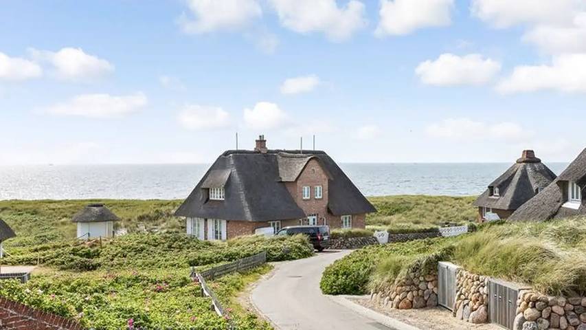 Ferienhaus für 8 Personen, mit Sauna und Terrasse sowie Garten
