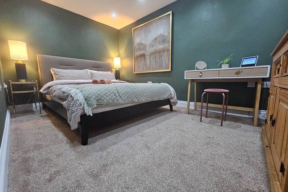 Appartement entier, Stay Zen Apartments - Garden & Free Parking Woking in Woking, Surrey