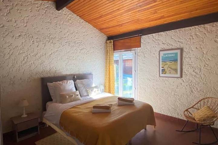Villa tout confort avec grand jardin clos de 1800 m2 et cabanon en annexe in Lacanau Ocean, Lacanau