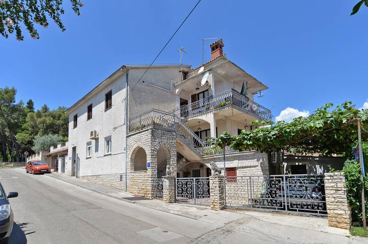 Apartamento para 2 personas, con balcón en Pula