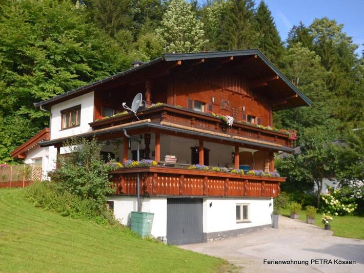 Ferienwohnung für 4 Personen, mit Balkon und Garten in Kössen