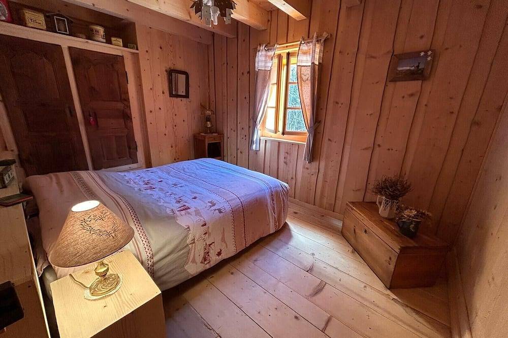 Alpine chalet in Vacheresse, Thonon-les-Bains region