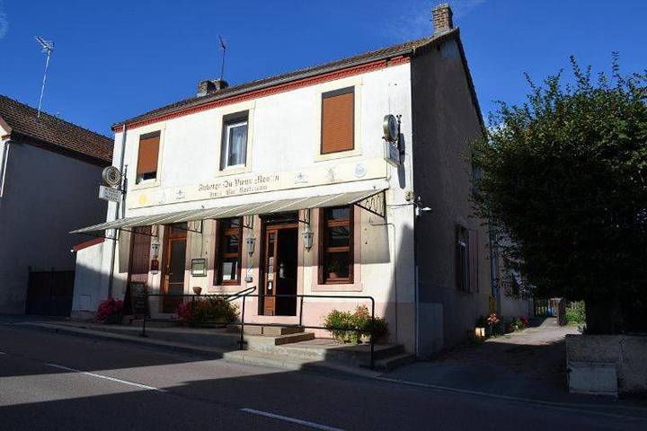 Hôtel pour 2 personnes, avec terrasse à Le Breuil - 3