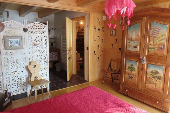 Gîte pour 14 personnes, avec jardin ainsi que jacuzzi et balcon dans Les Diablerets - 3