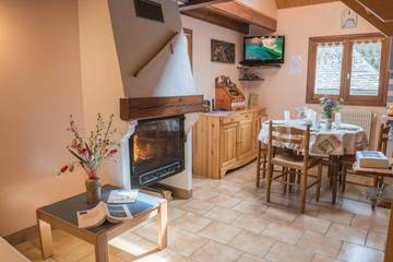 Gîte pour 4 Personnes dans Mont Lozère et Goulet, Région de Mende, Photo 4