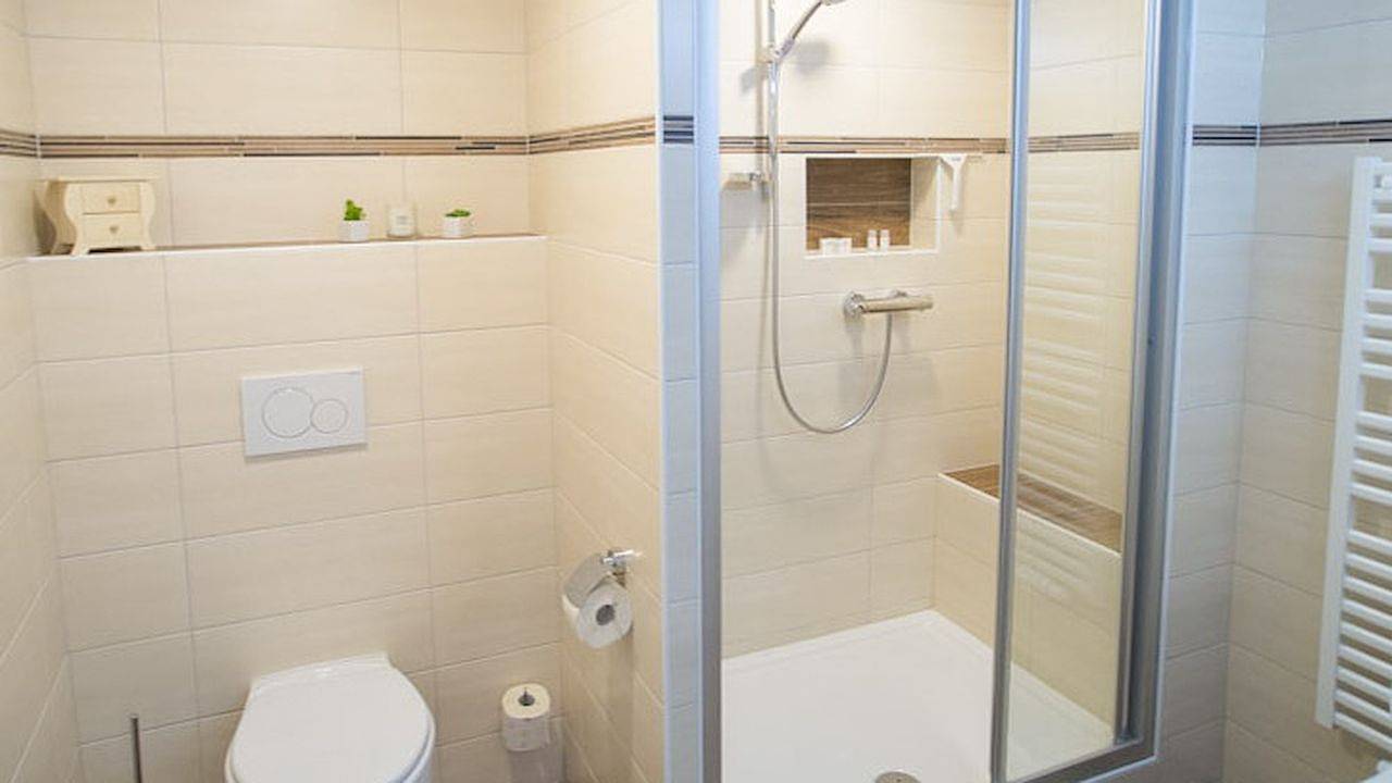 Ganze Ferienwohnung, Zimmer für 2 Personen (30 m²) in Obertraun in Obertraun, Dachstein Salzkammergut