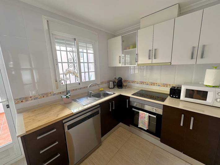 Location de vacances pour 4 personnes, avec vue sur l’océan ainsi que piscine et jardin à San Juan de los Terreros - 4