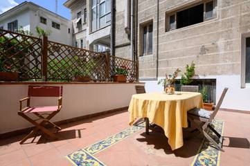 Holiday Rental for 4 People in Naples, Tyrrhenian Coast Campania, Photo 1