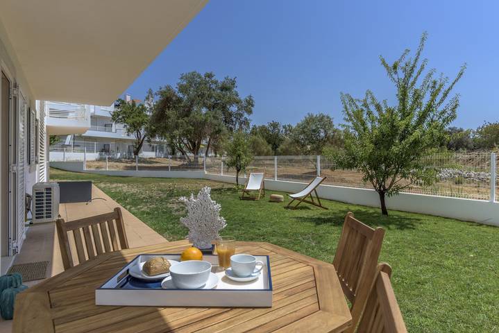 Apartamento de férias para 4 pessoas, com terraço em Cabanas de Tavira