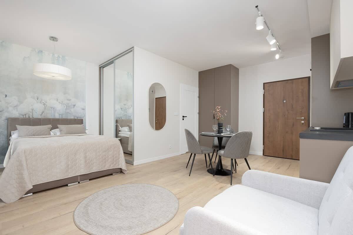 Ganzes Studio, Modern Studio in Mokotow | Wifi and Smarttv in Mokotów, Warschau