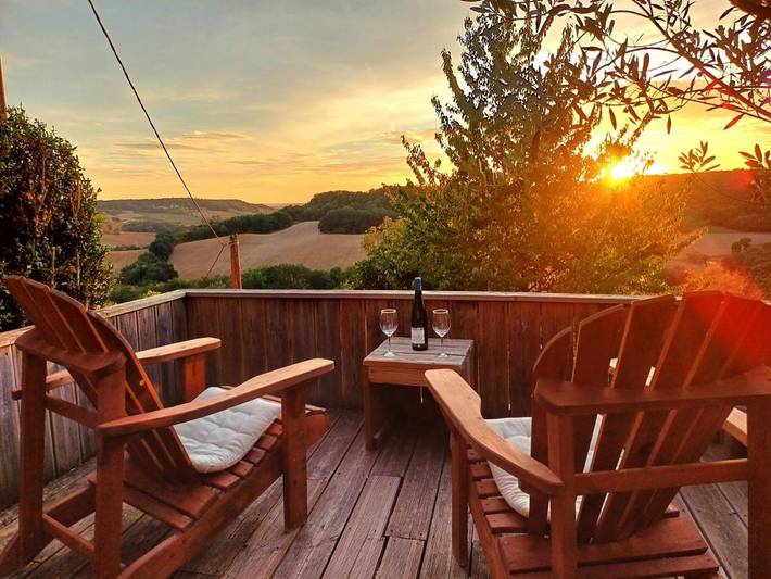 Gîte pour 2 personnes, avec jardin ainsi que vue et vue sur le lac dans Saint-Paul-Flaugnac