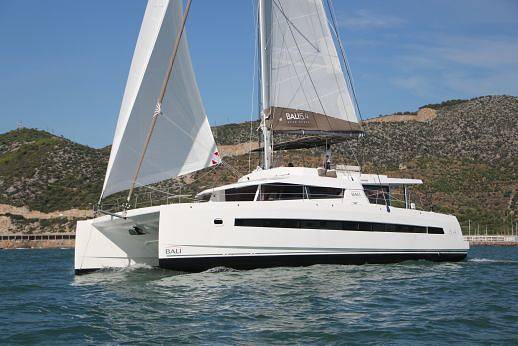 Bateau pour 12 personnes, avec jacuzzi - 1