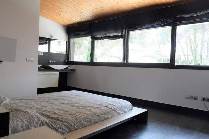 Ferienhaus für 8 Personen, mit Garten und Whirlpool in Castelldefels - 2