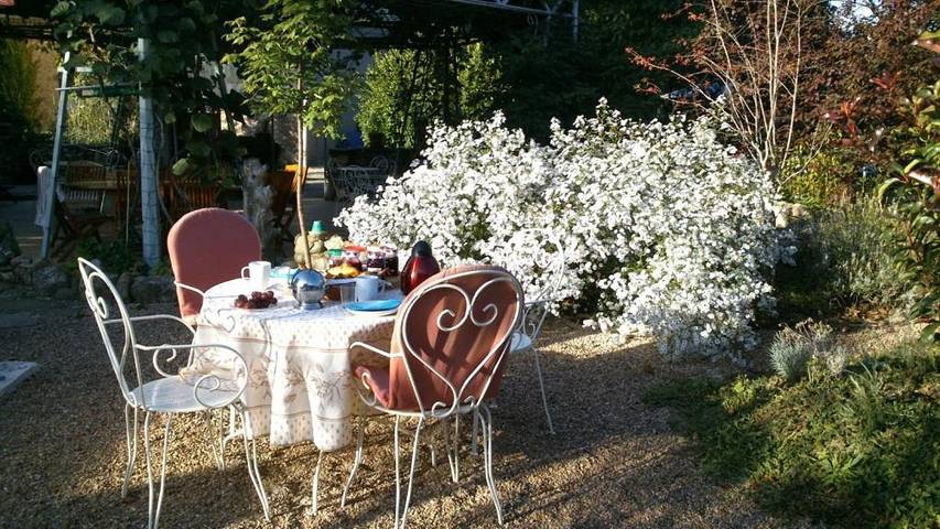 Location de vacances pour 2 personnes, avec jardin ainsi que piscine et vue à Mons (Béziers) - 2