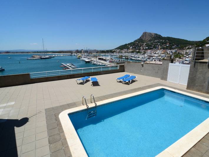Appartement entier, Charmant appartement avec piscine et wifi à L'Estartit in l'Estartit, Torroella de Montgrí