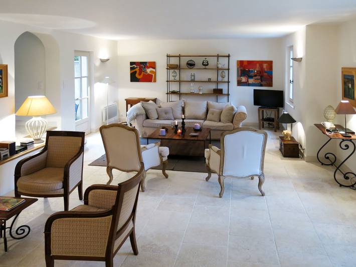 Location de vacances pour 8 personnes, avec jardin et terrasse à Maussane-les-Alpilles - 3