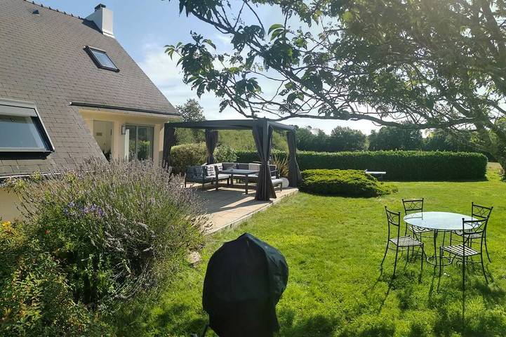 Maison de vacances pour 6 personnes, avec terrasse ainsi que jardin et jacuzzi à Bénodet