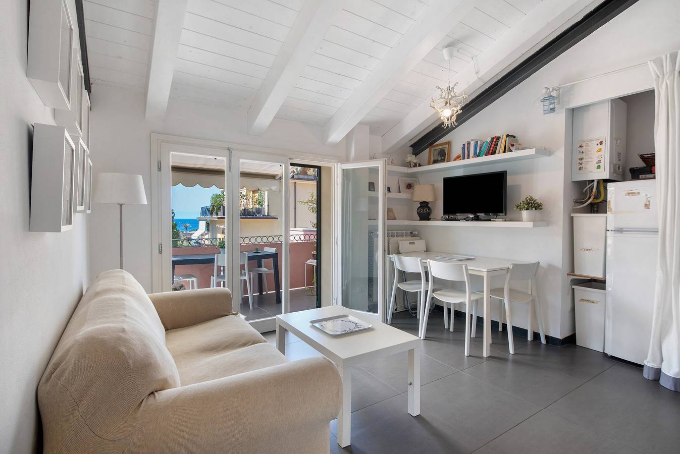 Appartamento intero, Appartamento 'La Terrazza Di Via Daneri 2' con vista mare, terrazza e aria condizionata in Bonassola (Città), Bonassola