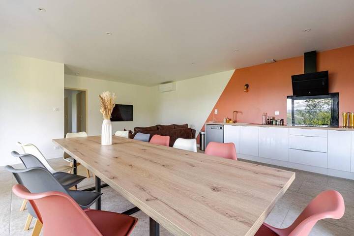 Appartement de vacances pour 12 personnes, avec vue et terrasse