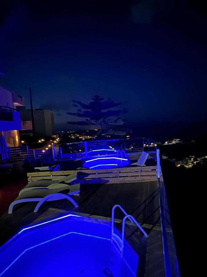 Appartement entier, Junior Suite with Private Pool in Lygaria, Achlada