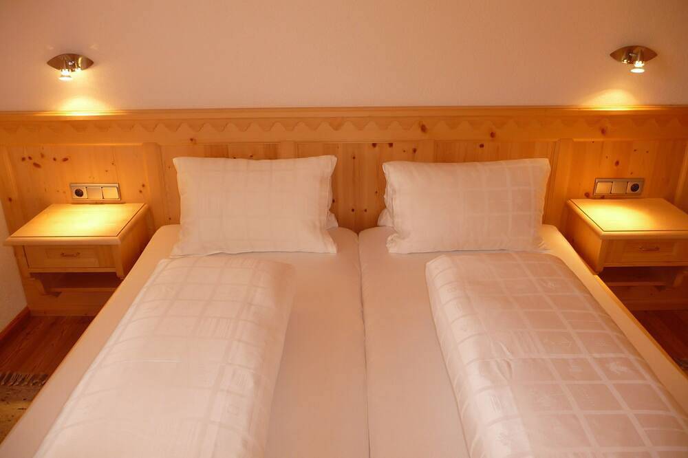 Komfortdoppelzimmer Hochberg mit Frühstück in Innervillgraten, Osttirol