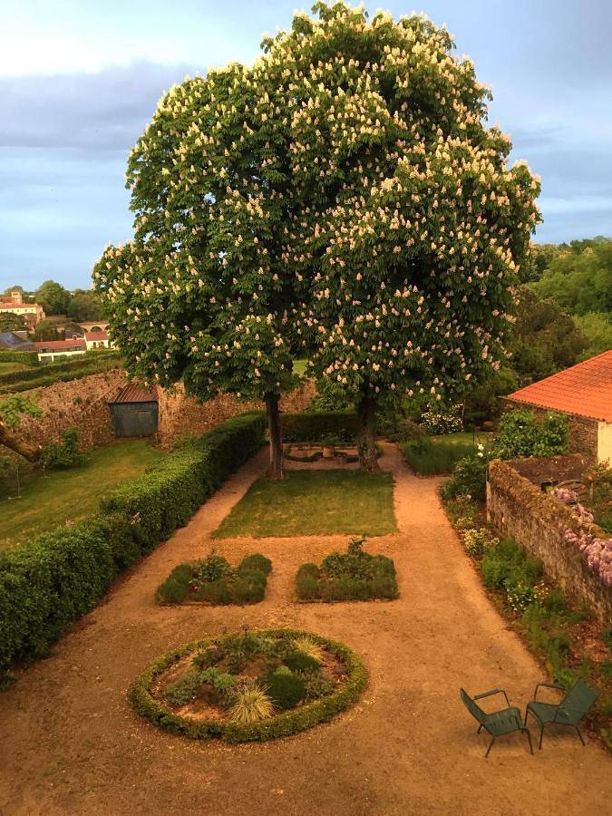Chambre d’hôte pour 2 personnes, avec vue ainsi que terrasse et jardin à Clisson - 4
