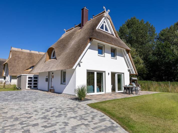 Ferienhaus für 8 Personen, mit Garten und Ausblick sowie Sauna in Pepelow