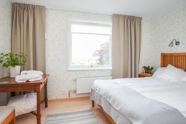Ferienwohnung für 2 Personen, mit Ausblick und Garten sowie Seeblick - 1