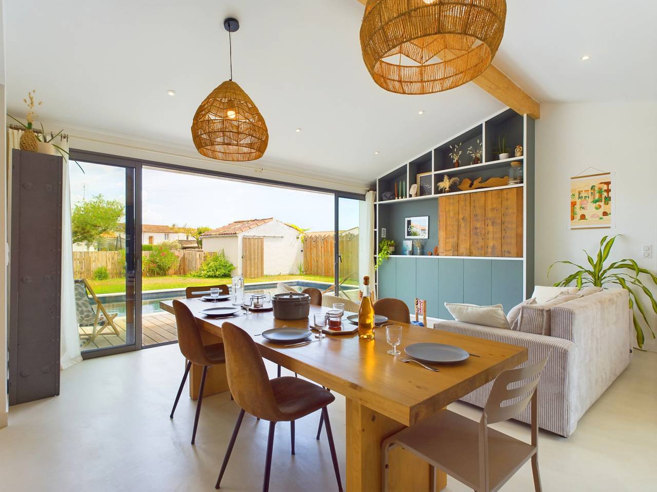 Architect-designed villa with heated pool and garden in Rivedoux-Plage, Ile de Re