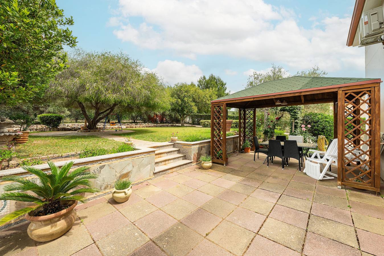 Casa vacanze per bambini "Casa Kruger" con ampio giardino e terrazza in Sant'Anna Arresi, Sulcis Iglesiente