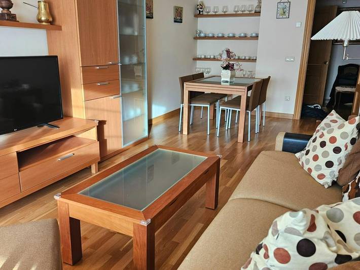 Apartamento para 6 personas, con Balcón/Terraza y Jardín además de Piscina para niños y Piscina en La Rioja