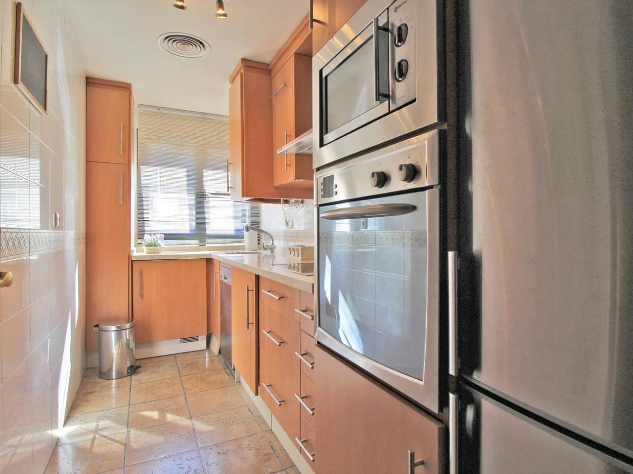 Entire holiday apartment, Del Parque Flats Cervantes in Málaga Central District, Malaga
