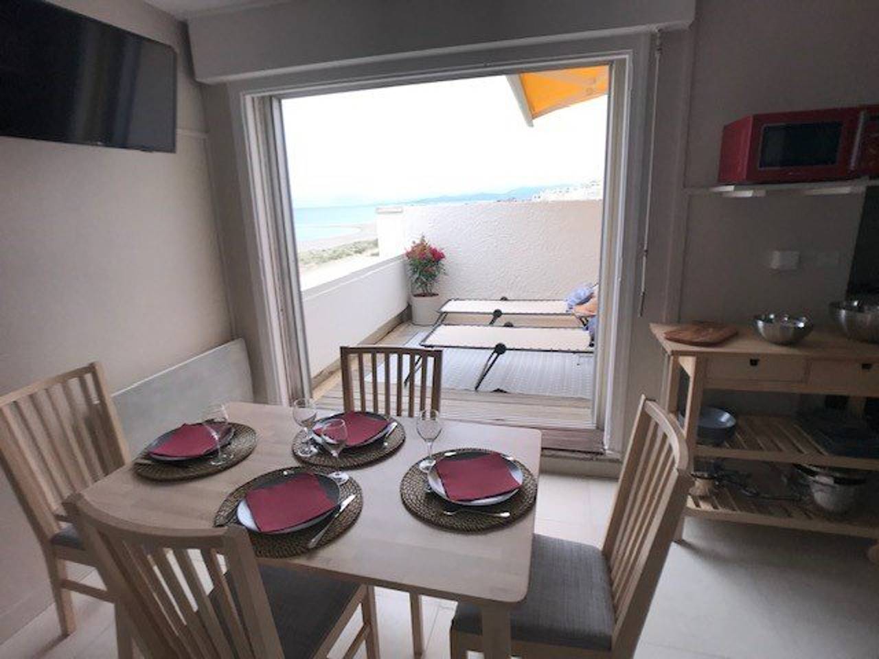 Apartamento entero, Apartamento de 3 piezas frente al mar con terraza, ideal para 4 personas, en Port Barcarès in Le Barcarès, Côte d'Améthyste