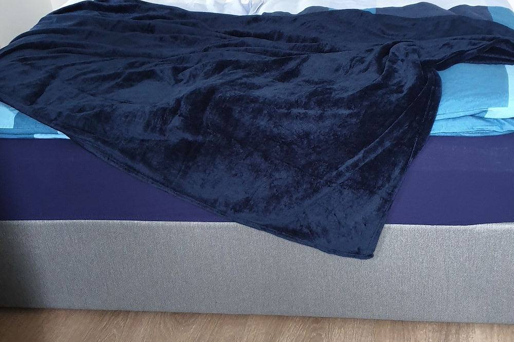 Ganze Wohnung, Klimatisierte Ferienwohnung 2, super Anbindung nach Wien + superschnellem Wlan in Neulengbach, Traisental