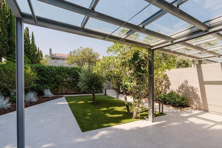 Casa rural para 10 personas, con Balcón y Jacuzzi además de Terraza y Jardín en Camarma de Esteruelas - 4