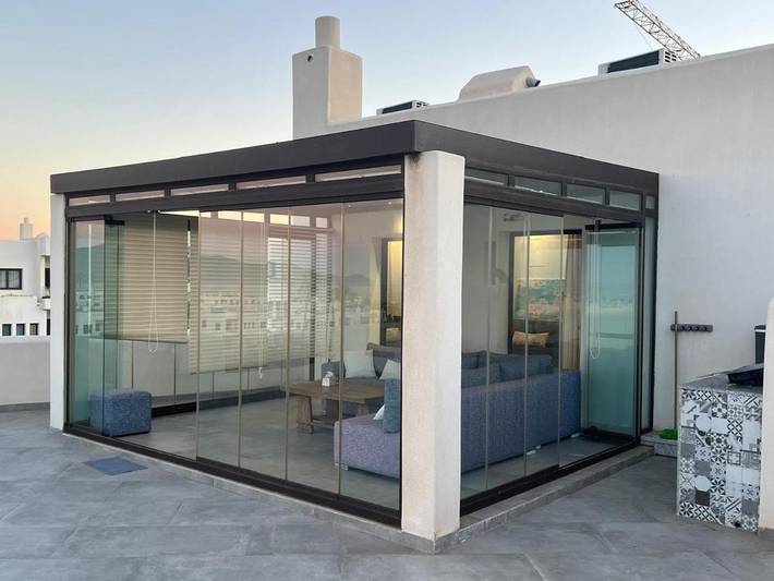Apartamento de vacaciones para 5 personas, con jardín y piscina además de piscina para niños y vistas - 1
